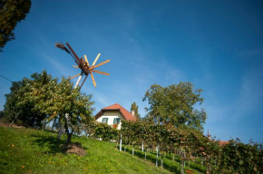 Гостиница Weinbau Dietrich  Гамлиц